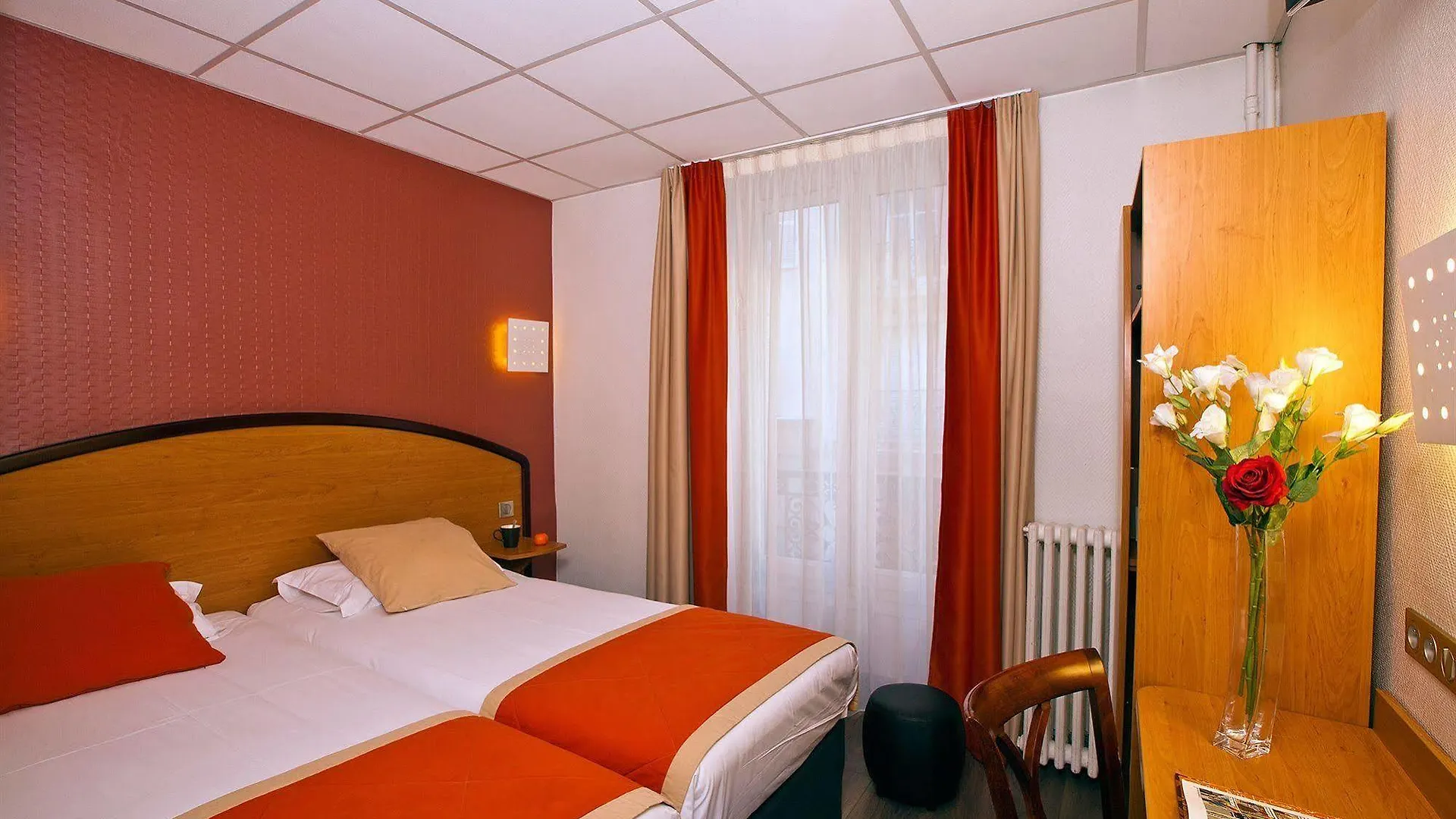 *** Hotel Meridional Paris France